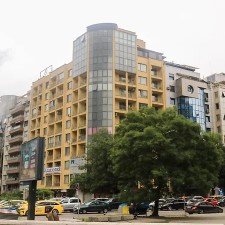 Apartment Big 2-bedroom Apt - Each Triggers Donation To Non-profit Organisation